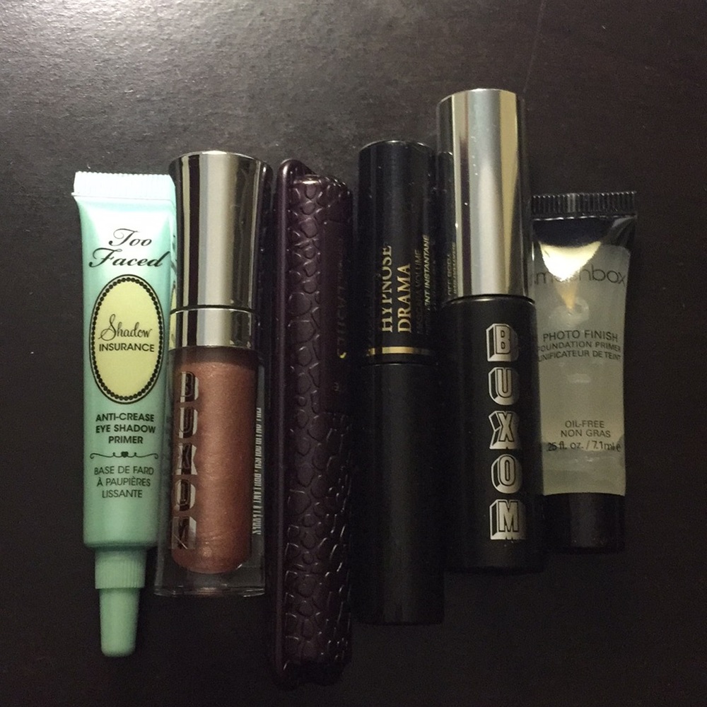 Bundle of Makeup Samples